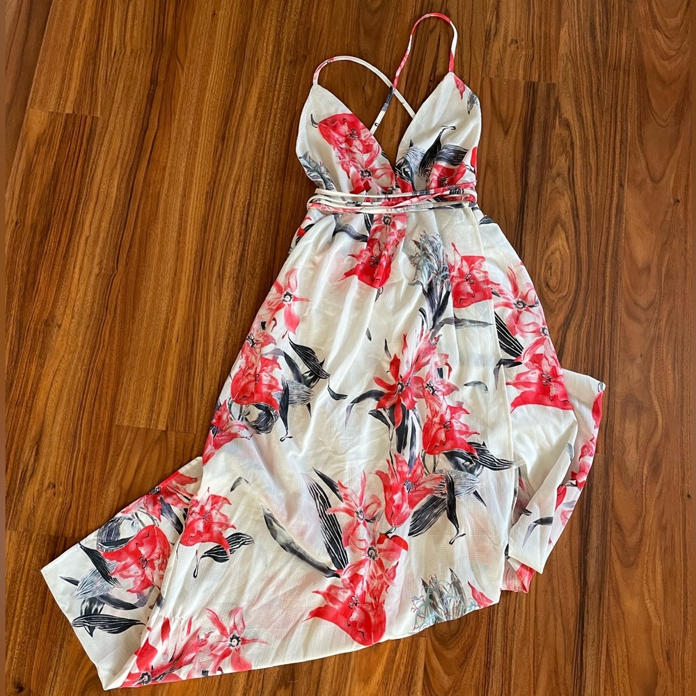 Floral maxi dress with open back and slit, white & pink, size medium